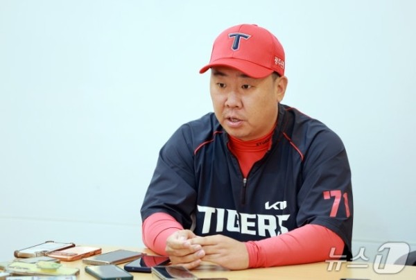 초승달 저장.jpg